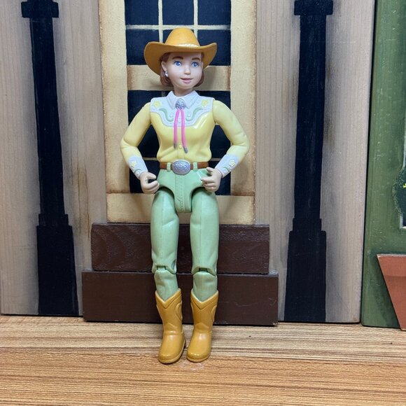 Vintage 2000 Fisher-Price Loving Family Cowgirl Western Country Girl Doll 6" - Picture 1 of 6